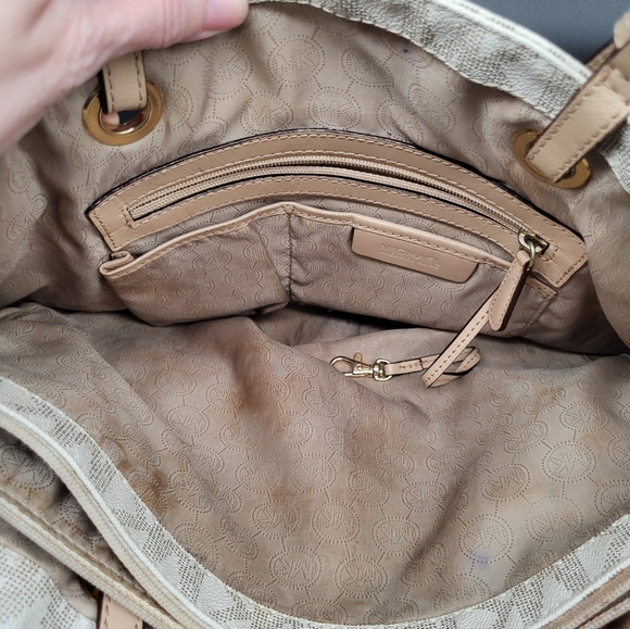 Michael Kors Cream Tote Bag with Signature Logo Print & Adj Straps, 15×11×5.5 - Picture 10 of 11